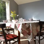 25 Min Du Puy Du F, En Sortant De Cholet *