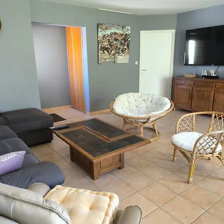 別荘 Maison Au Calme Avec Jardin & Etang 25 Min Du Puy Du F