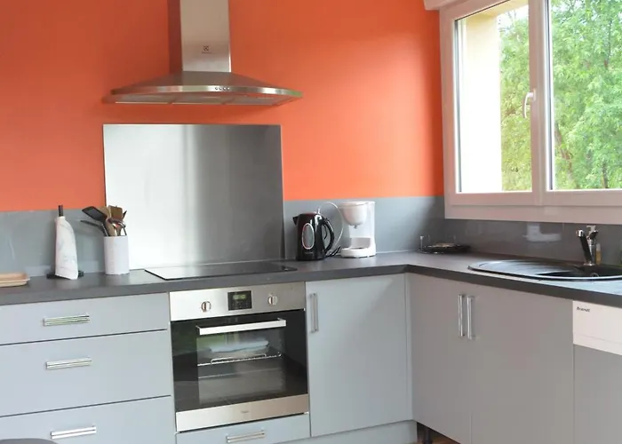 Maison Au Calme Avec Jardin & Etang 25 Min Du Puy Du F