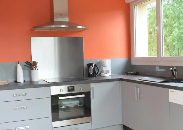 Maison Au Calme Avec Jardin & Etang 25 Min Du Puy Du F Ferienhaus *