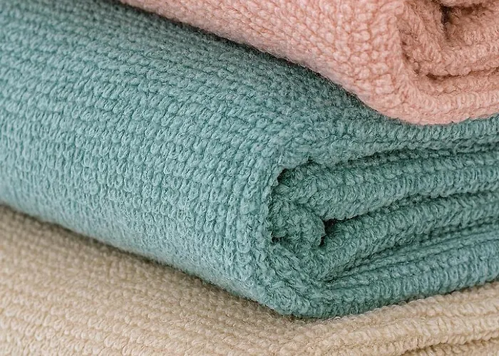 Ferienhaus Maison Au Calme Avec Jardin & Etang 25 Min Du Puy Du F